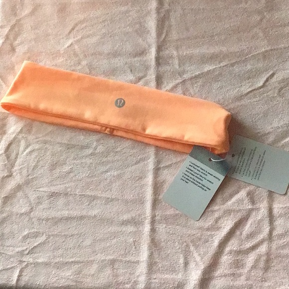 🍋 Lululemon Seawheeze 2020 headband - Picture 4 of 5